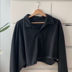 Brandy Melville cropped sweater